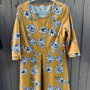 Mustard Yellow Dress (L)